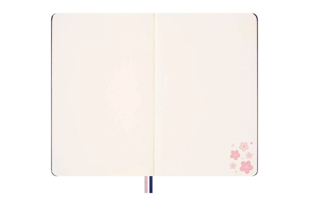 Een Verschijnt 3e week maart - Moleskine Limited Edition Sakura Plain Hardcover Large Notebook koop je bij Moleskine.nl